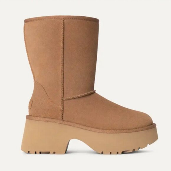 UGG Women's Classic Short New Heights - Picture 4 of 11